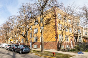Image for 2605-07 N. Spaulding Ave. / 3286 W. Wrightwood Ave. - 2605-07 N. Spaulding Ave.